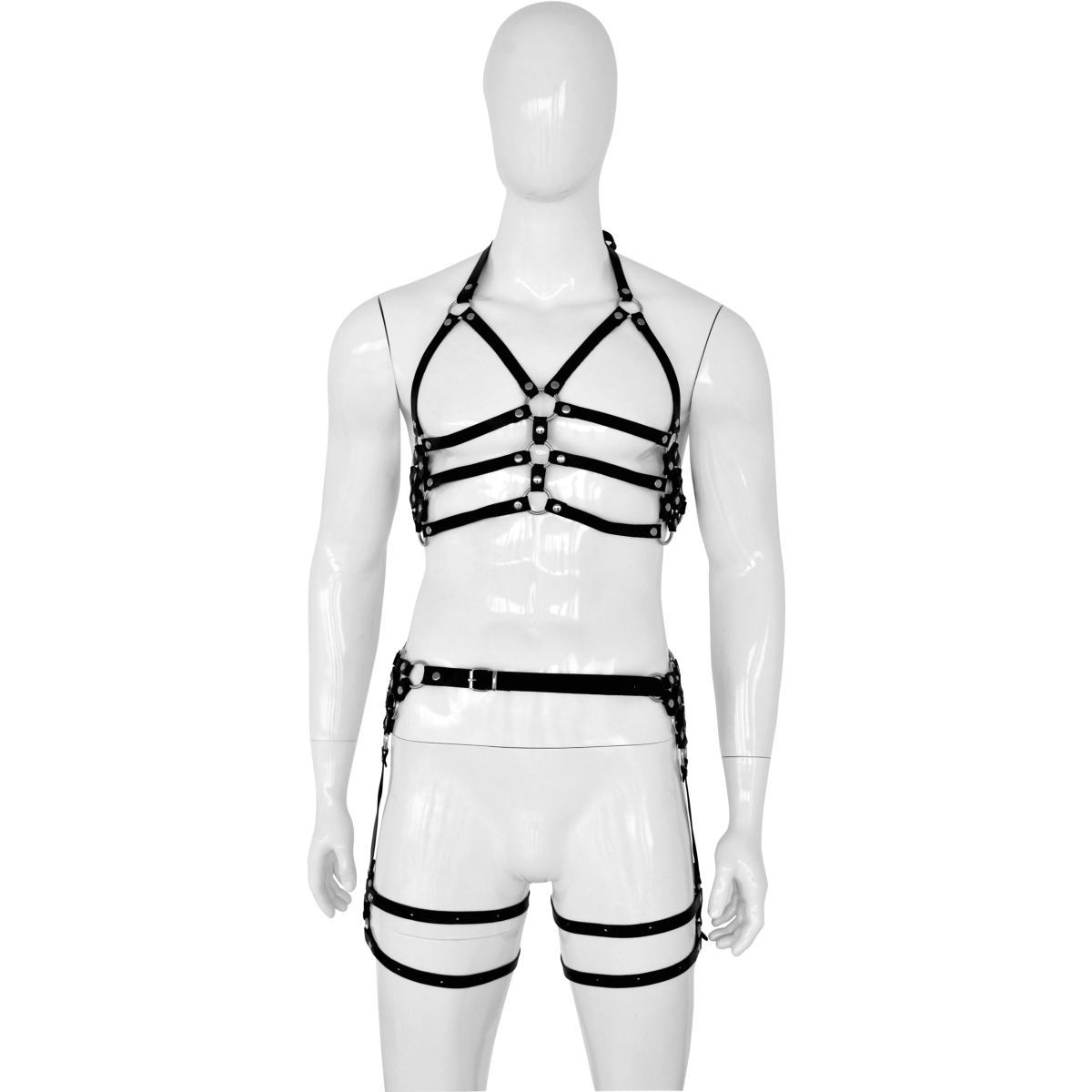 Męskie ciało w kobiecej formie