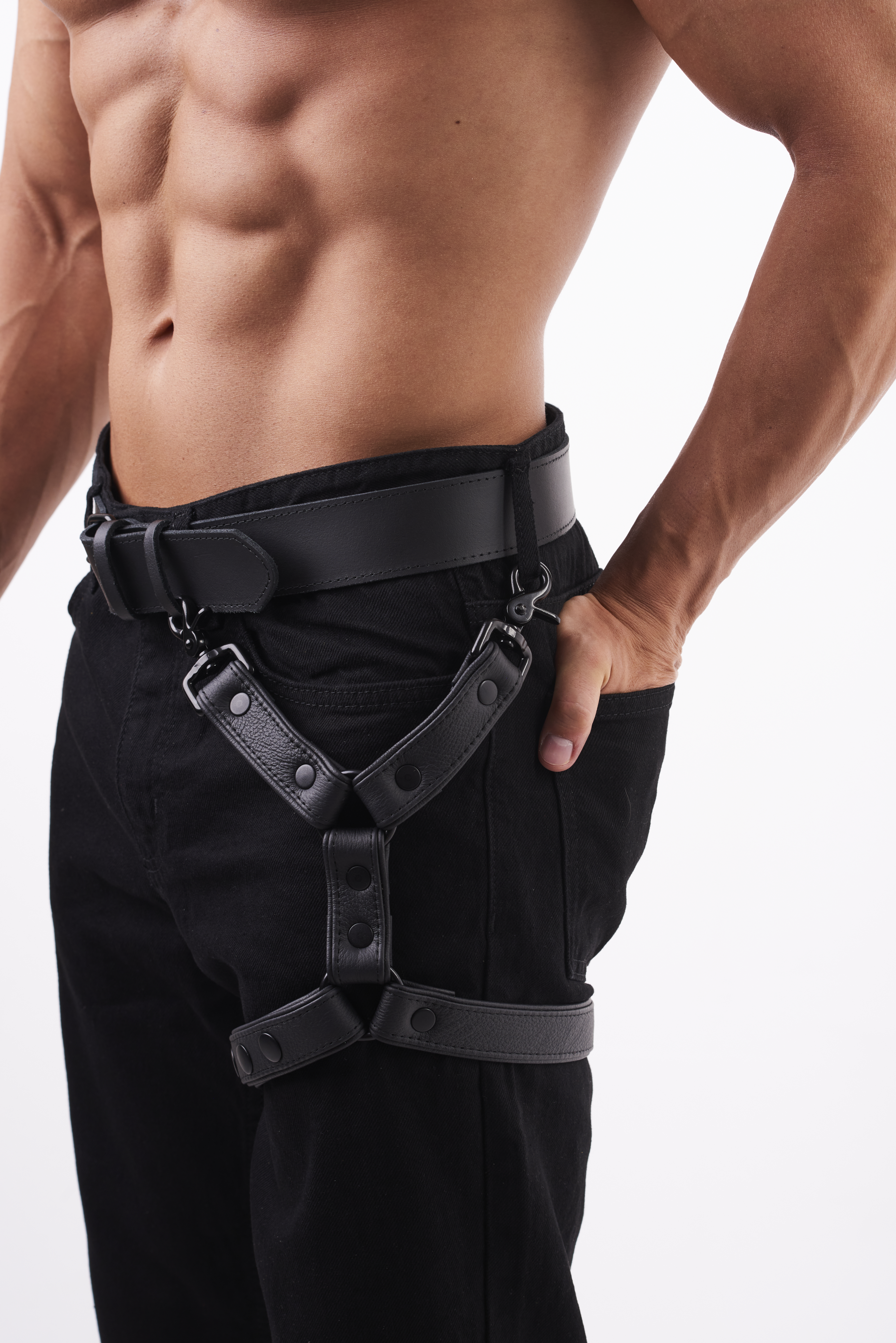 Miękka skórzana uprząż na udo czarny